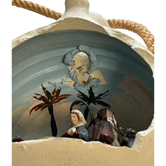 Ortigas Nativity Scene in Clay Canteen – Made in Spain – Handcrafted Wall Hangin - Picture 14 of 16